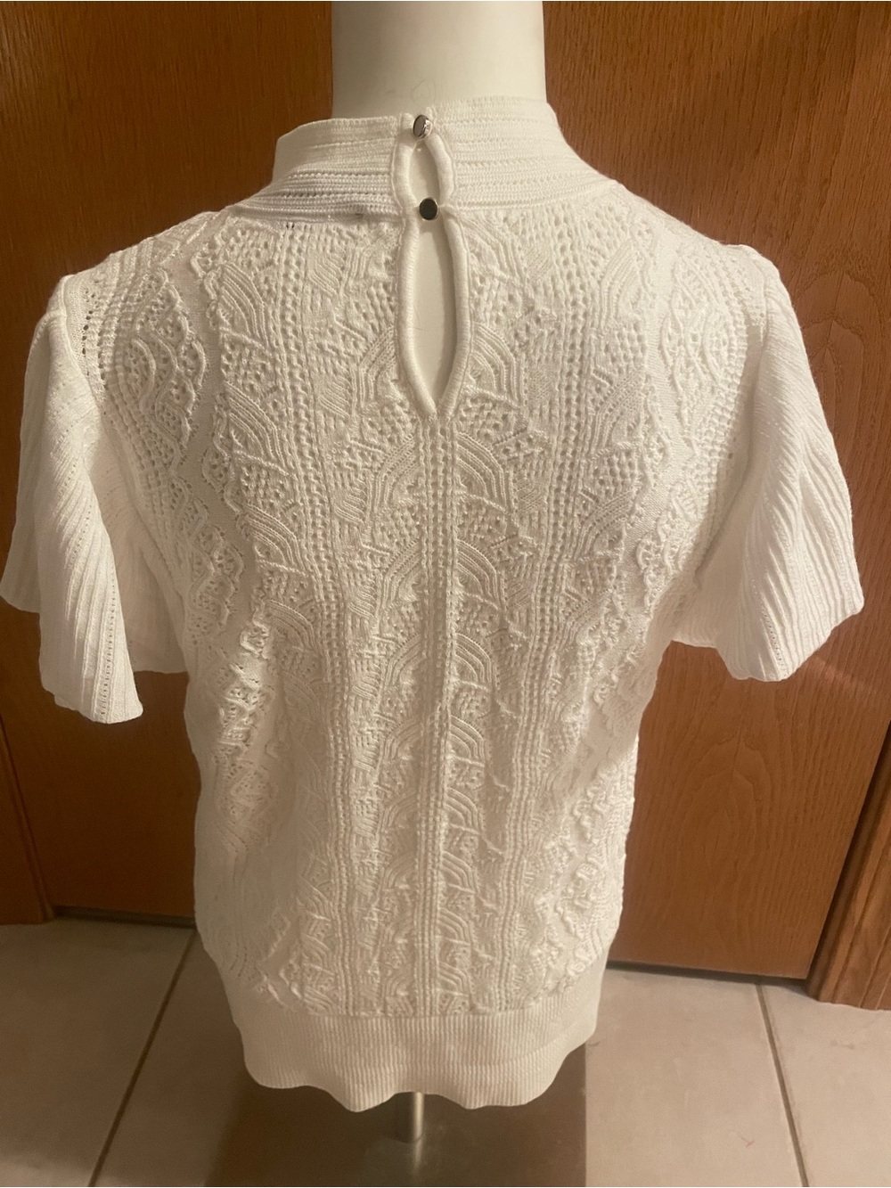 White House Black Market White Textured Knit Short-Sleeve Top, NWOT - Picture 7 of 10